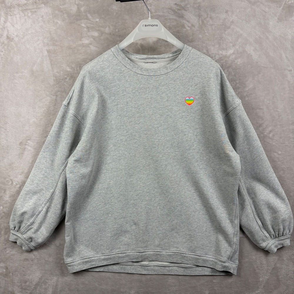 Aerie Womens Medium Grey Rainbow Heart Embroidered Crewneck Sweatshirt Oversized